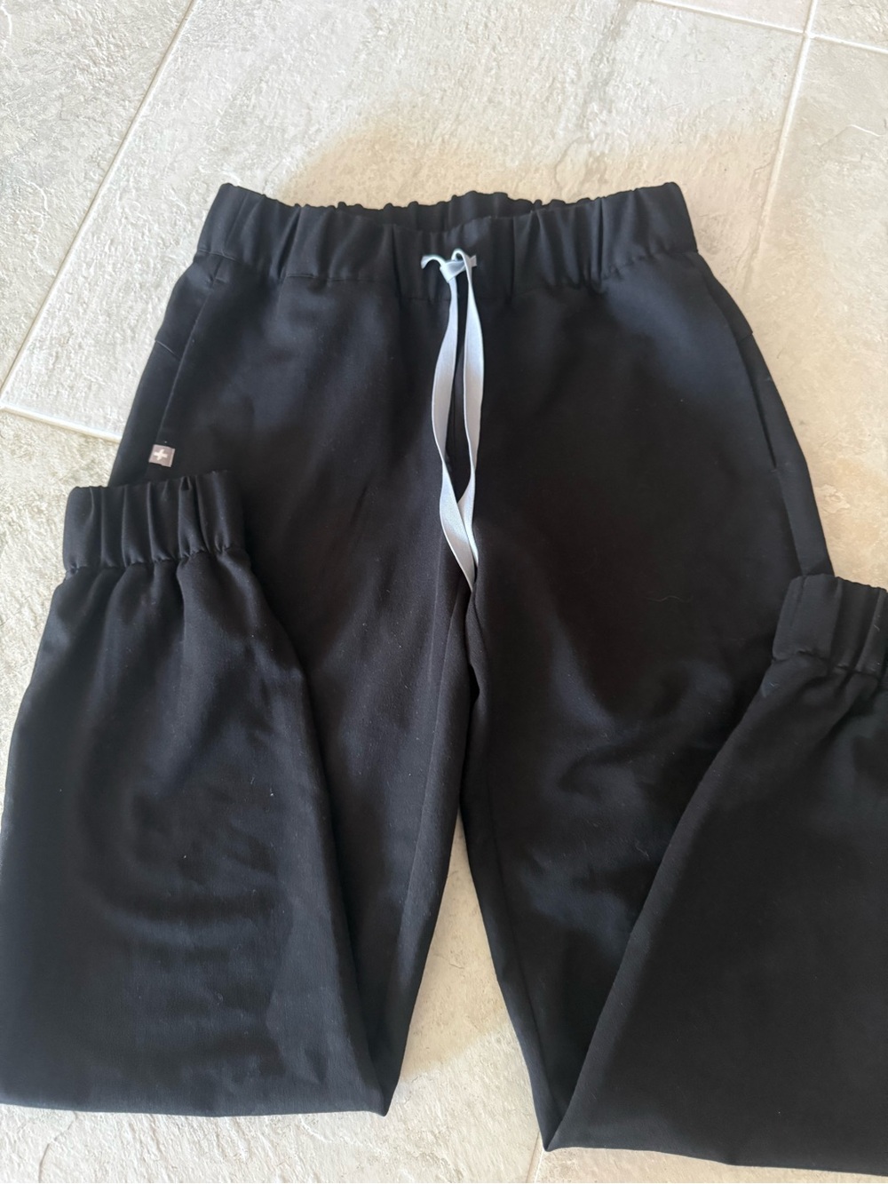 FIGS Zamora Joggers in Black Size XXS Petite